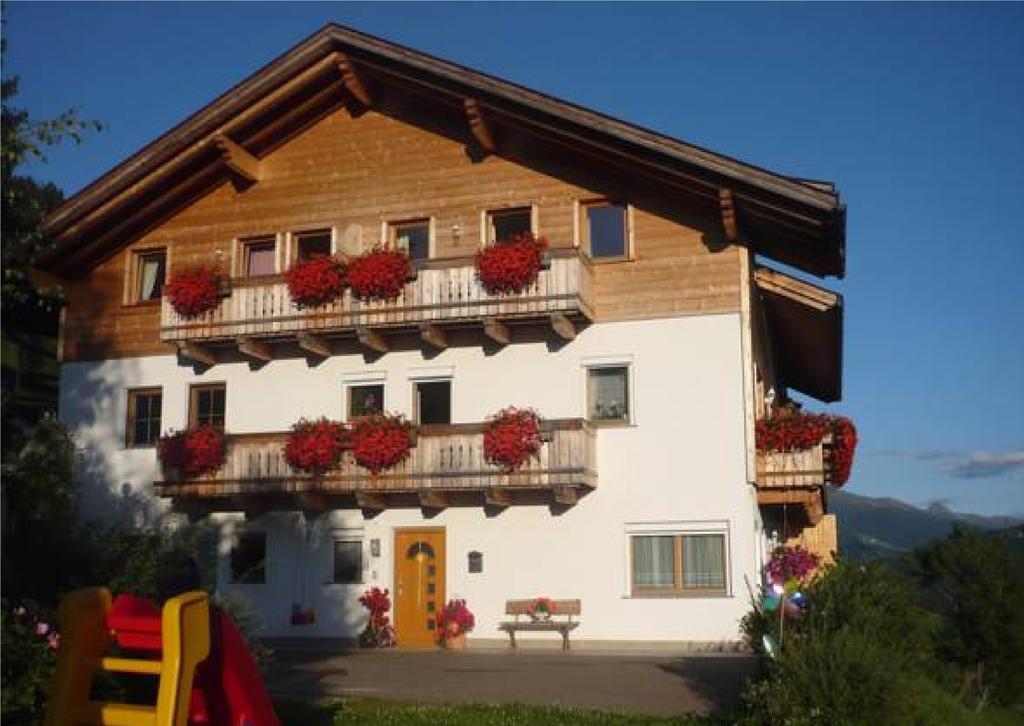 Steinerhof Lejlighed Dobbiaco Værelse billede